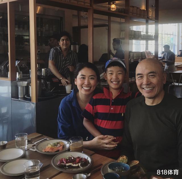 #郎平#郎平前夫伟大！离婚照顾女儿15年到高中毕业，包豪华游艇庆祝她成人