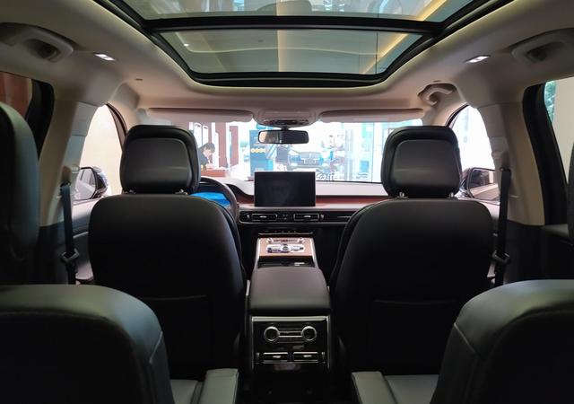 奔驰GLE|探店林肯飞行家:意向客户对比过GLE、X5,成交价超60万