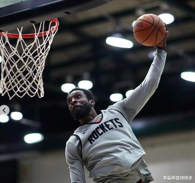 超强台风|火箭最新备战曝光！哈登飘逸上篮威少霸气暴扣，塔克：不接受道歉