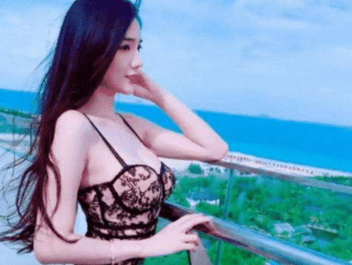 |有种“王牌”是宝岛综艺女王，一人独撑节目收视率，网友: 不愧是第一女神！