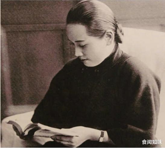 宋庆龄|宋庆龄晚年不为人知的黄昏恋:相恋却不能相爱,只能默默作罢