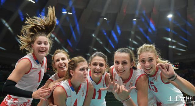 「塞尔维亚队」意外！中国女排奥运会最大“拦路虎”公布备战名单，核心主力落选