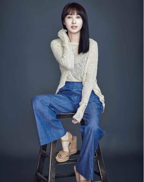 黄晓明|和黄晓明说分手后，突然开始“野蛮式长开”，而今小日子过得“有滋有味”