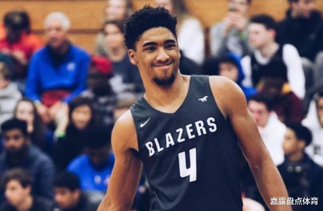 马丁|名宿之子首秀惊艳!5分钟拿7分+攻防全面,火箭低顺位又捡到宝了