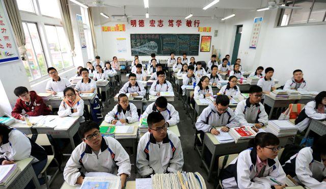 高考改革▲2020年高考改革，这3类学生将不能参加高考，网友：禁止复读生！