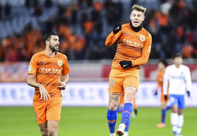 [山东鲁能]好样的！山东鲁能外援感染后首发声，向球迷做出保证！