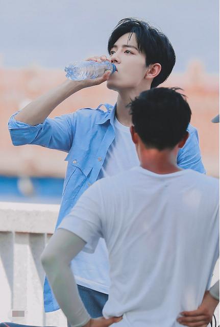 【肖战】《青春环游记》未播先火，节目组搞噱头，3个细节捕捉到肖战身影