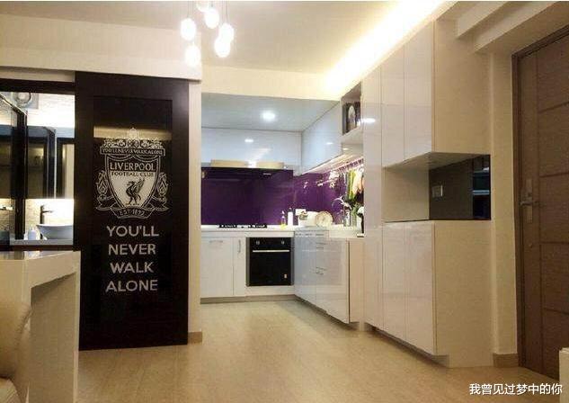 「香港」姑妈在香港花700万买下的38平米新家，卫生间才2平大！