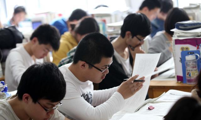 招生|高三考生及家长：2021年高考月历来了！重要的节点，主要有这6个