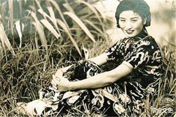 美颜|4年睡了3000个男人，28岁选择自杀，民国美女作家留下《摩登情书》