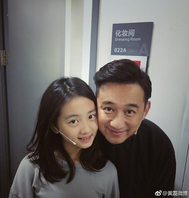 爸爸去哪儿|《爸爸去哪儿》萌娃长大啦！第10位长相像何炅，他11岁就上大学？