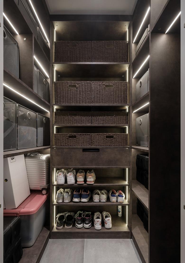 |看了他122㎡新家，才懂什么是现代简约风，我家500㎡别墅不香了