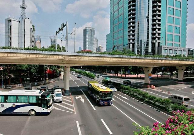 芭提雅|中国最特别的城市,一到节假日就“空城”,旅游收入却是全国第5