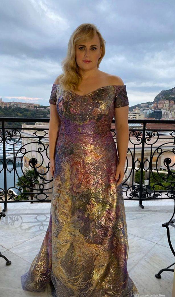 富翁|为爱减19公斤！49岁女星为29岁亿万富翁情人减肥，狂晒幸福