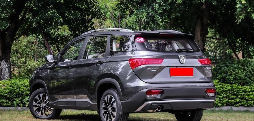 SUV|宝骏这SUV过得有点艰难,上市两年有余,今年终于爆了一次
