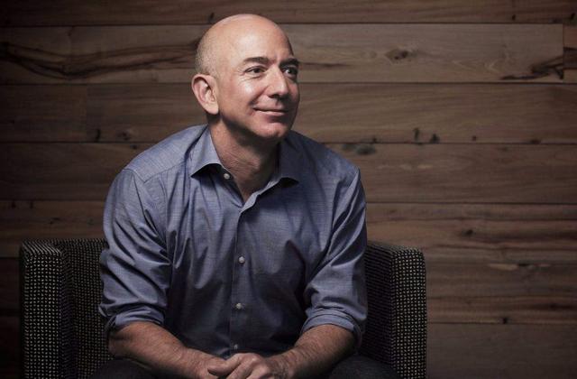 马云▲“千年老二”终上位！腾讯创始人马化腾财富大涨超过马云，成功登顶中国首富