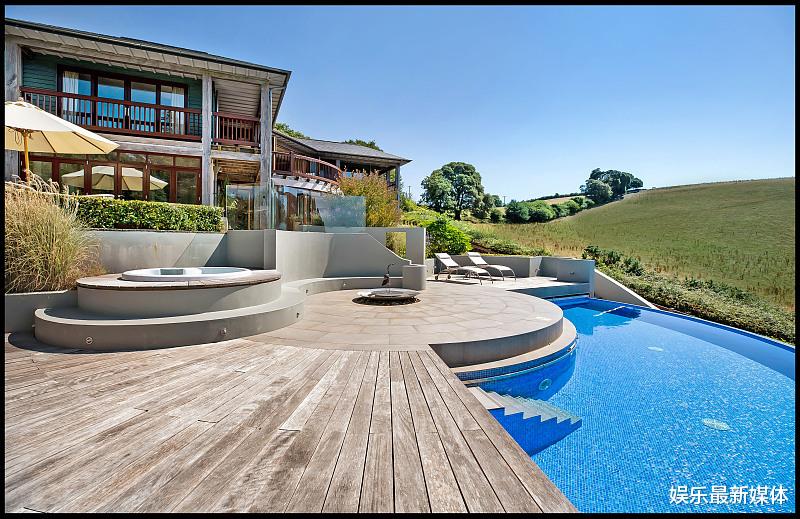 |黄磊别墅曝光，装修昂贵奢华，却很显生活品味