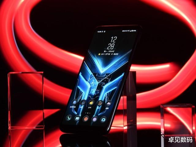 电池|6000mAh旗舰3999元到手，12+128G，标配144Hz高刷！