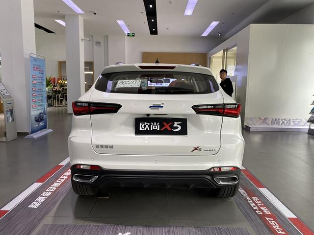 长安汽车|长安又一颜值担当!帅气配置高,搭1.5T蓝鲸动力,不足7万起