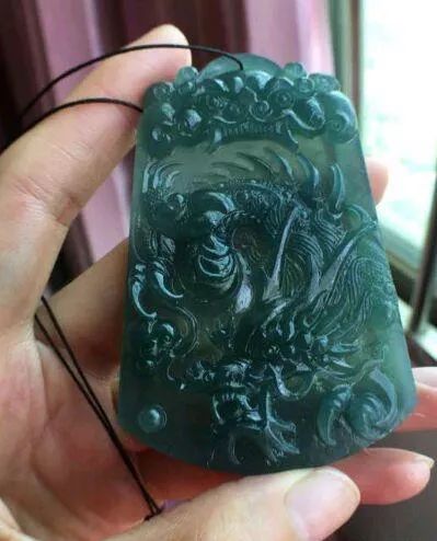 翡翠▲除了缅甸,世界上这些地方也能出产翡翠,甚至还能出A货证书!