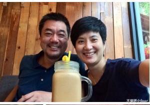 董勇|因喝酒吃肉穷到剩10元, 后靠\香妃\刘丹养一个多月的董勇, 今怎样了