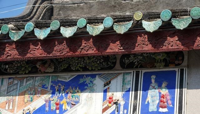 马且的停 广东潮州有个破旧的小巷,曾住着众多富豪,如今冷冷清清却很原生态