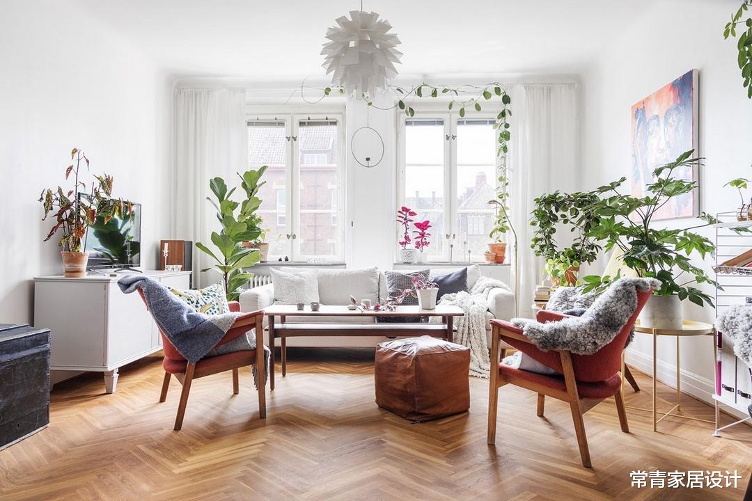 |老房拆迁自己也分到一套，83㎡花14万装修，卧室干脆门都不装