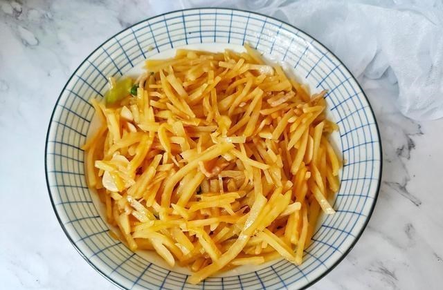 食材■脂肪最怕这食材，用它来代餐，饱腹又顶饿，清肠排宿便瘦得快！