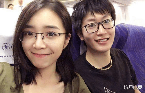 余霜|管泽元余霜凌晨宣布分手，一样的文案，让人想起王记得和骆歆