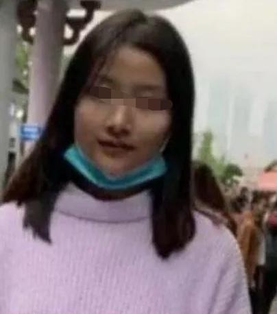 时间要闻|湖北22岁失联女教师遇害，手机发出诡异短信，父母猜测令人后怕