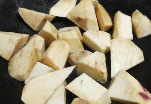 红枣▲晚餐吃什么不长肉？坚持吃它半个月，腰细人更美，尤其女性要多吃