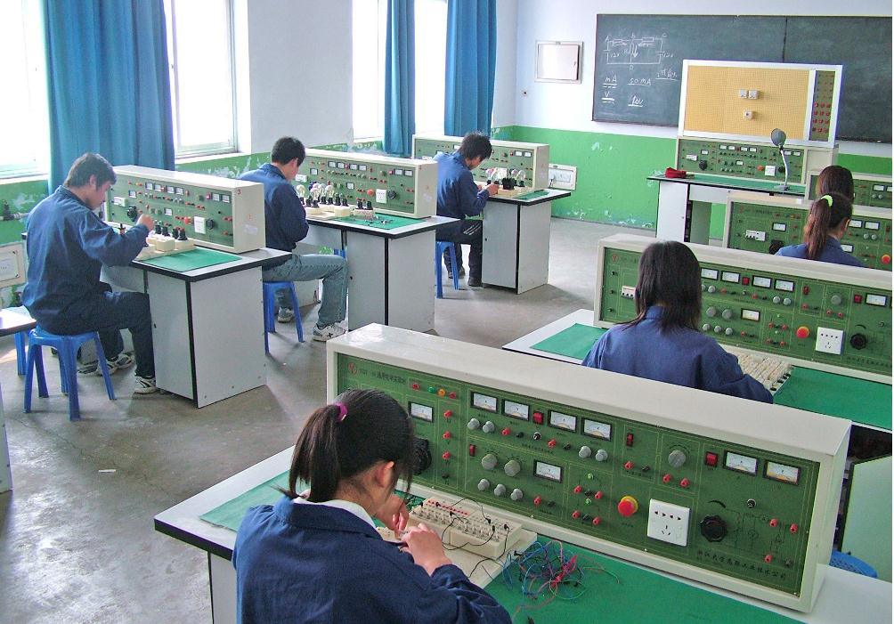 数学|高考填报志愿:现在报考这7个专业“前景很好”,毕业生比较紧缺