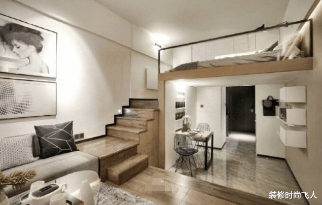 售楼闺蜜透露：买房碰到这种户型入手准没错，一层能当两层用