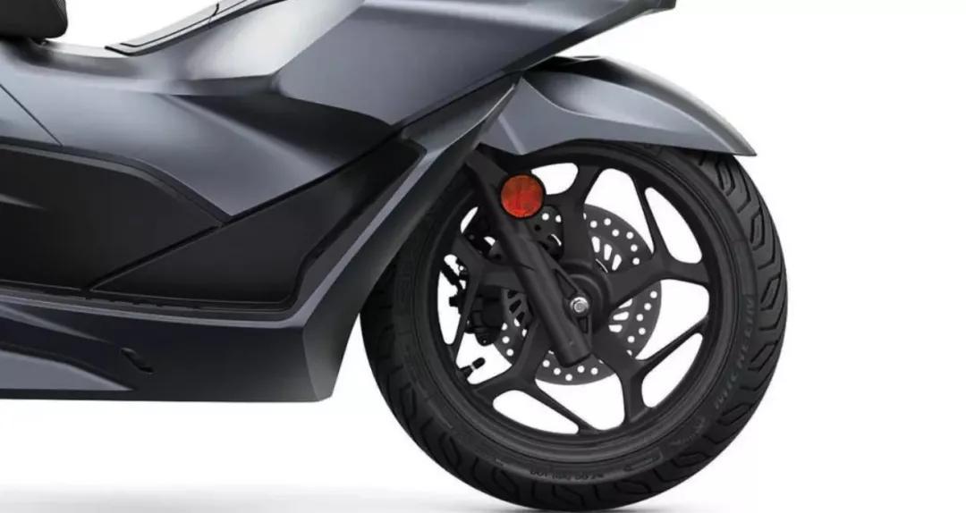 新款本田PCX踏板發佈，加入四氣門ABS和牽引力控制-圖7