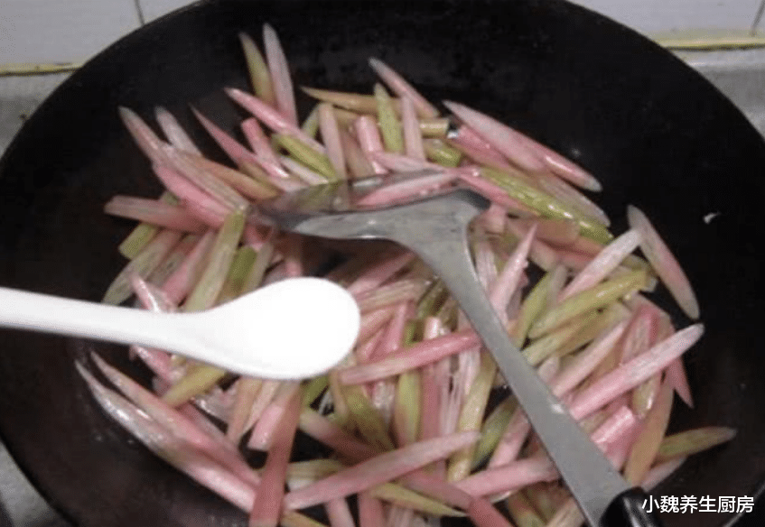 青椒|脂肪最怕一道菜,夏天要多吃,每天炒一盘,燃烧脂肪,体重悄悄降下来