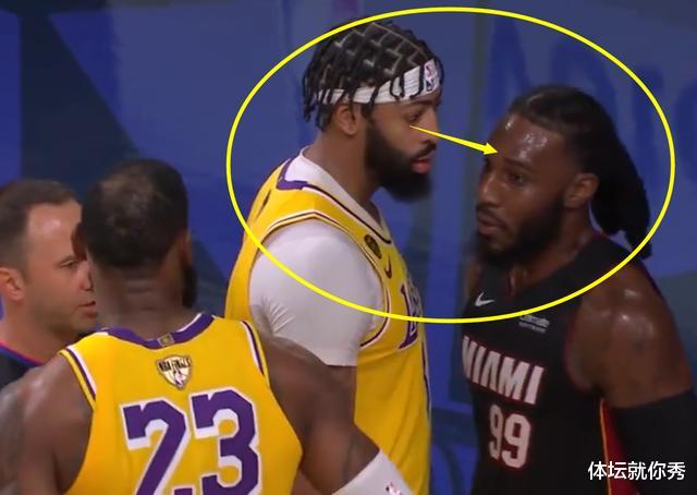 安东尼·戴维斯|火爆!克劳德挑衅詹姆斯,谁注意浓眉哥的举动,詹姆斯也被感动了