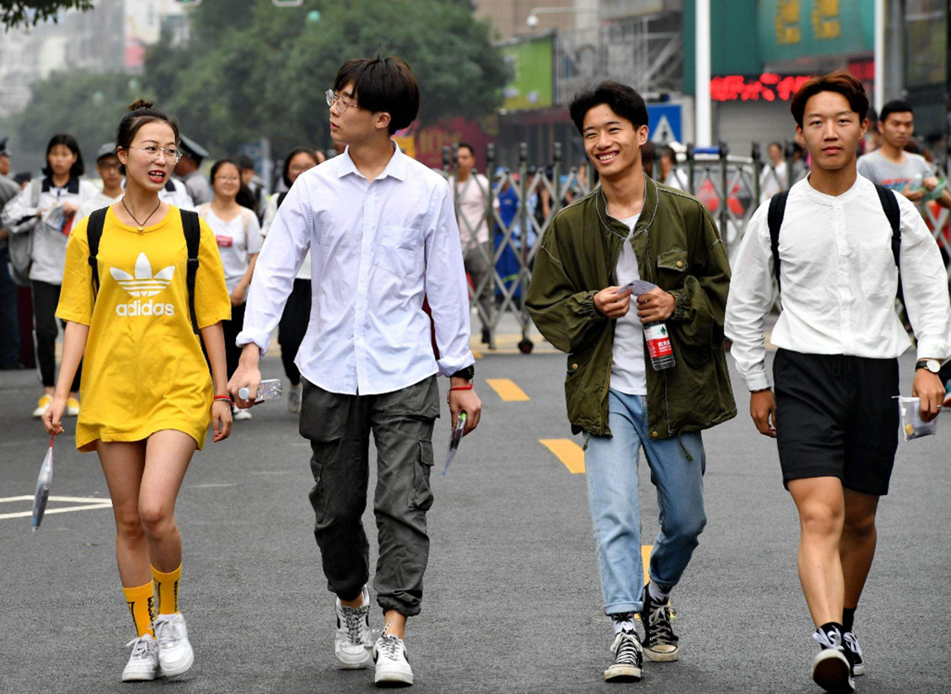 大学|“最挣钱”的大学专业排名，这一专业很少有人选，却登上榜单前十