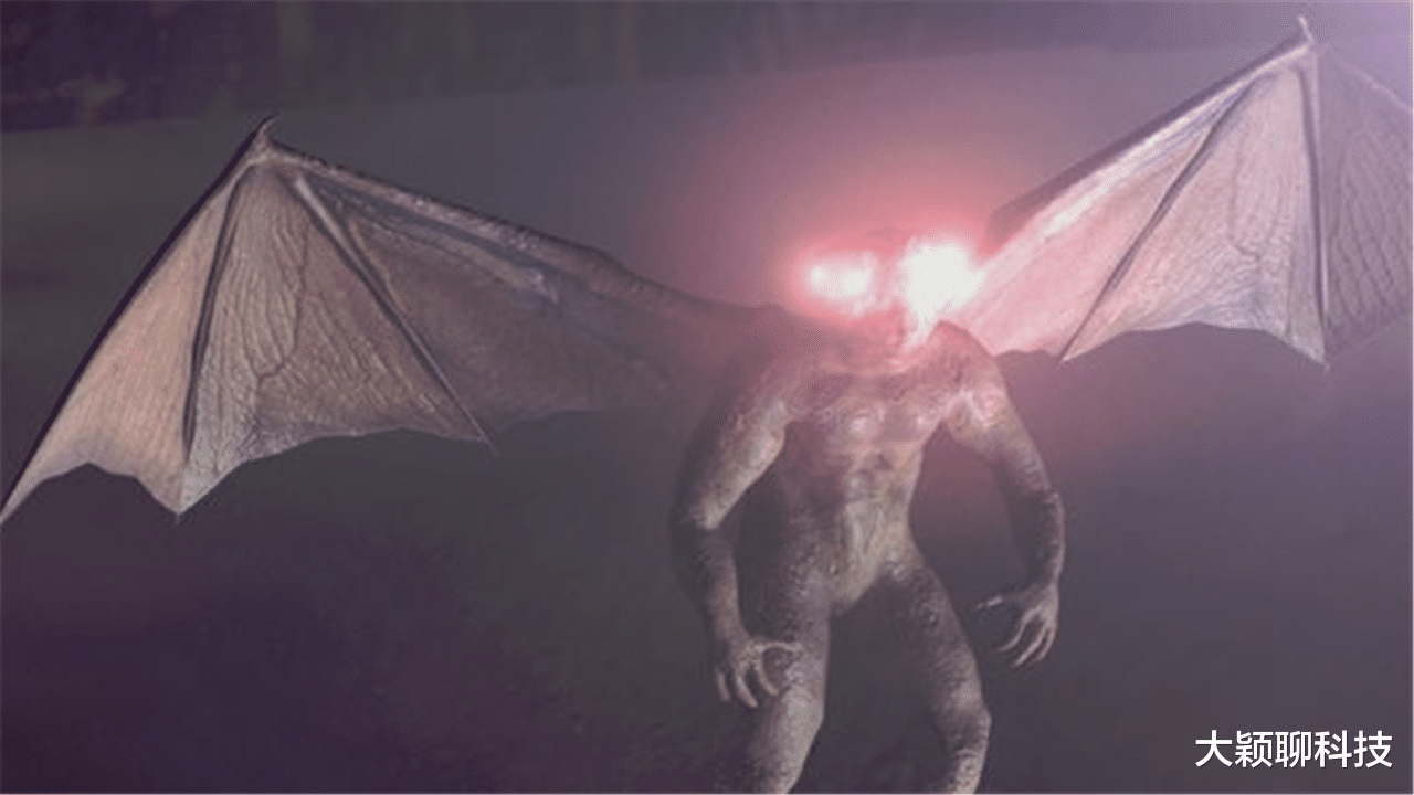 美国|天蛾人真的存在?1967年的美国大桥坍塌事件,百人声称看到天蛾人!