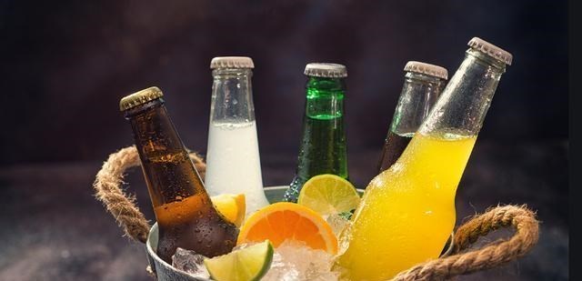 血糖|身体有3个表现,尿酸已“结晶”,若一个没有,尿酸控制得还不错