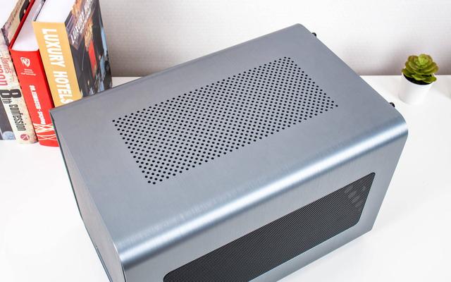 机箱|ITX市场内的有力补充——乔思伯V8机箱测评