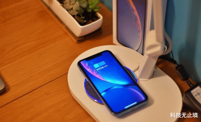 苹果|从6499跌至3688,最便宜苹果全面屏手机诞生,库克大清仓!