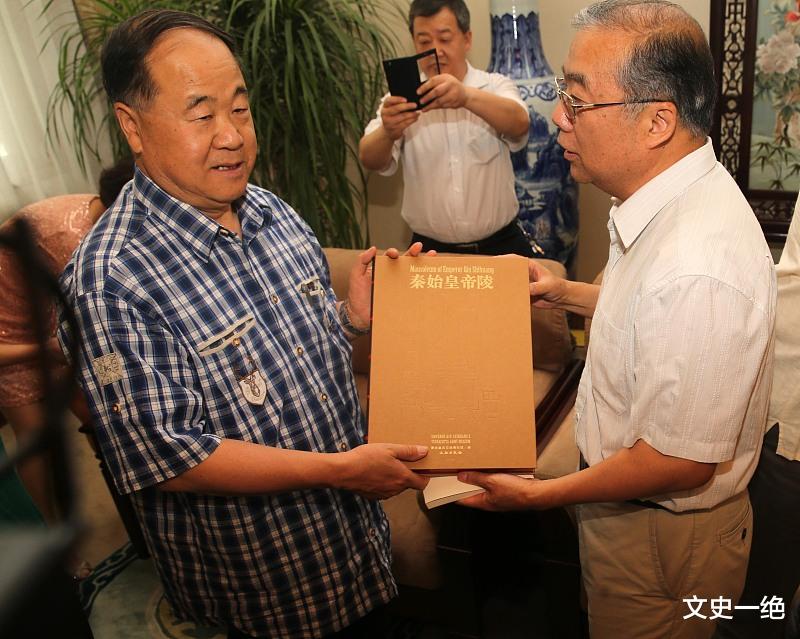 「莫言」陈丹青：没看过莫言的书，但我知道他获得诺贝尔文学奖与作品无关