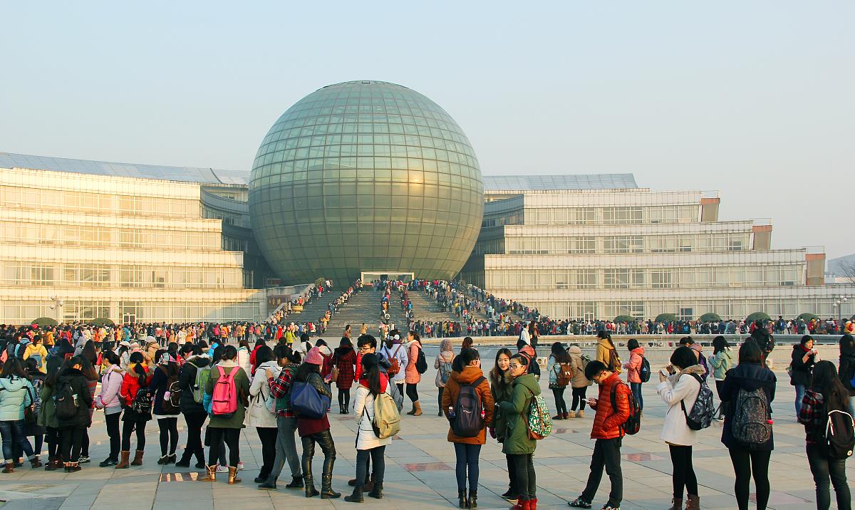 高校@13所非211财经类院校推荐，实力强、分数低，适合中等考生报考