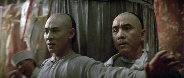 徐克▲1992年徐克集合了成龙李连杰甄子丹都没能打败周星驰