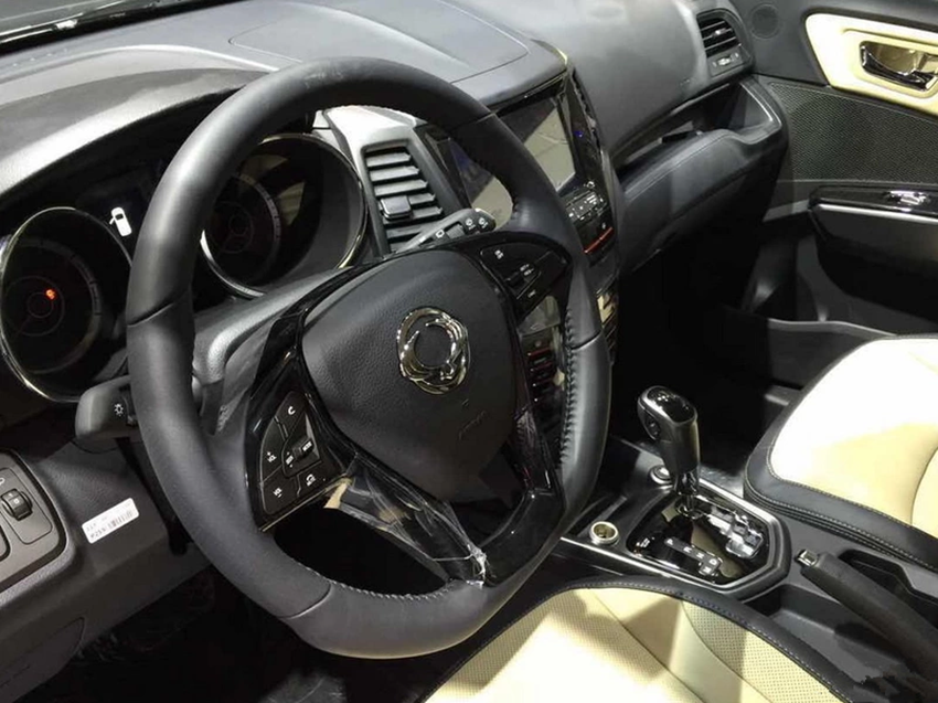 【丰田汉兰达】这次上市还要啥汉兰达！比奥迪Q5野性，配大七座+纯进口，不足15万