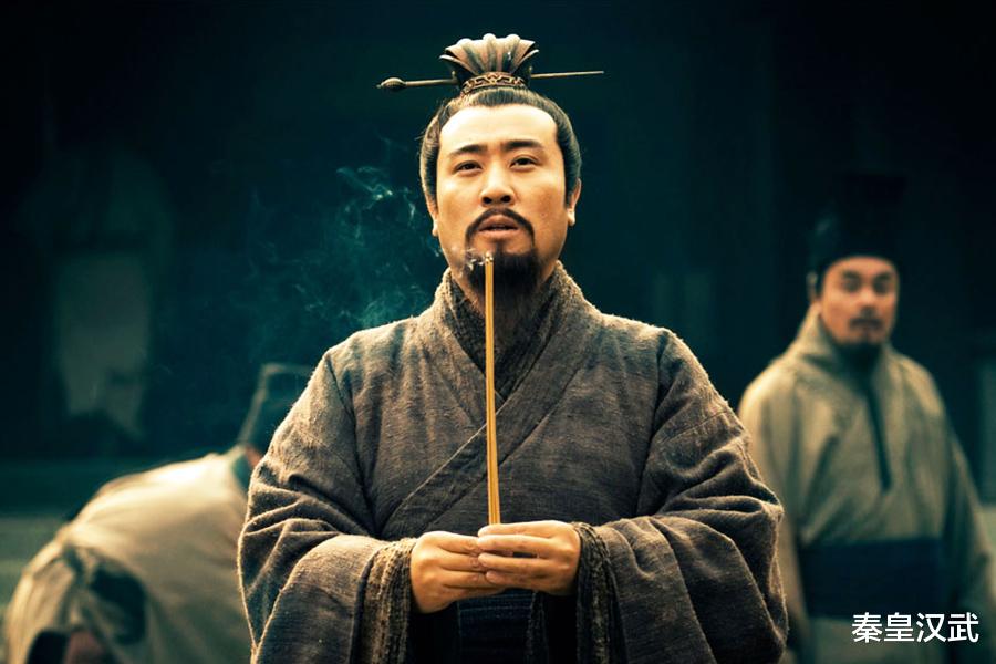 刘璋▲三国人物为何都喜欢娶寡妇？曹操纯属好色，刘备意图却不能明说