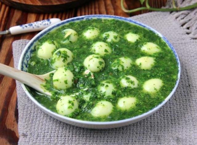 『鹌鹑蛋』春天要给孩子吃这菜，能加快大脑发育，护眼长个子，比喝牛奶强！