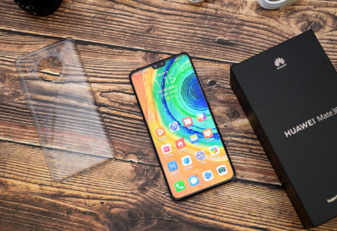 『苹果』购机不后悔，这三款机型最保值，华为苹果各占一款