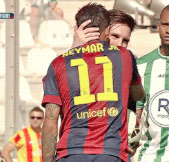 #梅西#内马尔宁愿少挣1.5亿也要回归巴萨，梅西当年一句话仍起重要作用