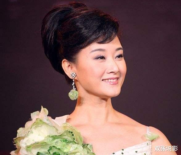 [春晚]宋祖英被宠成公主，同是春晚美女歌手的她，却遗憾因病逝世